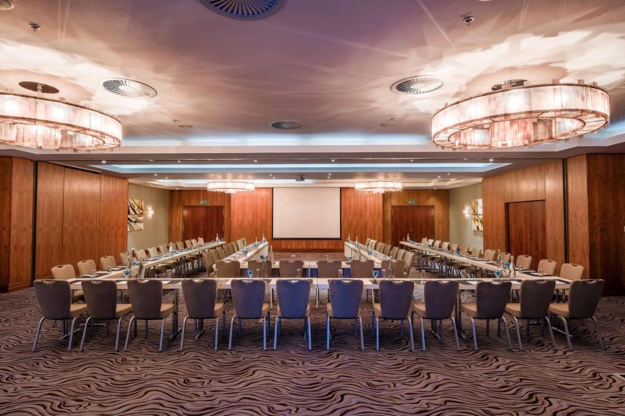 Radisson Blu Sandton, Johannesburg 5* Sandton